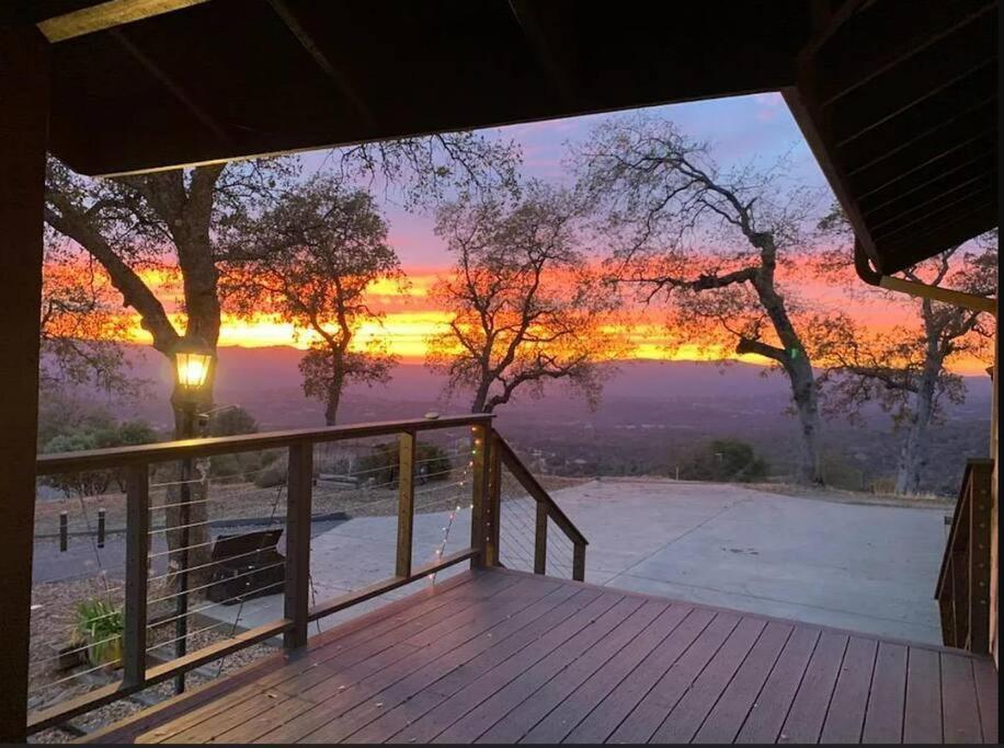 New! Yosemite Mountain Villa, Stunning Views -More 奥克赫斯特 外观 照片