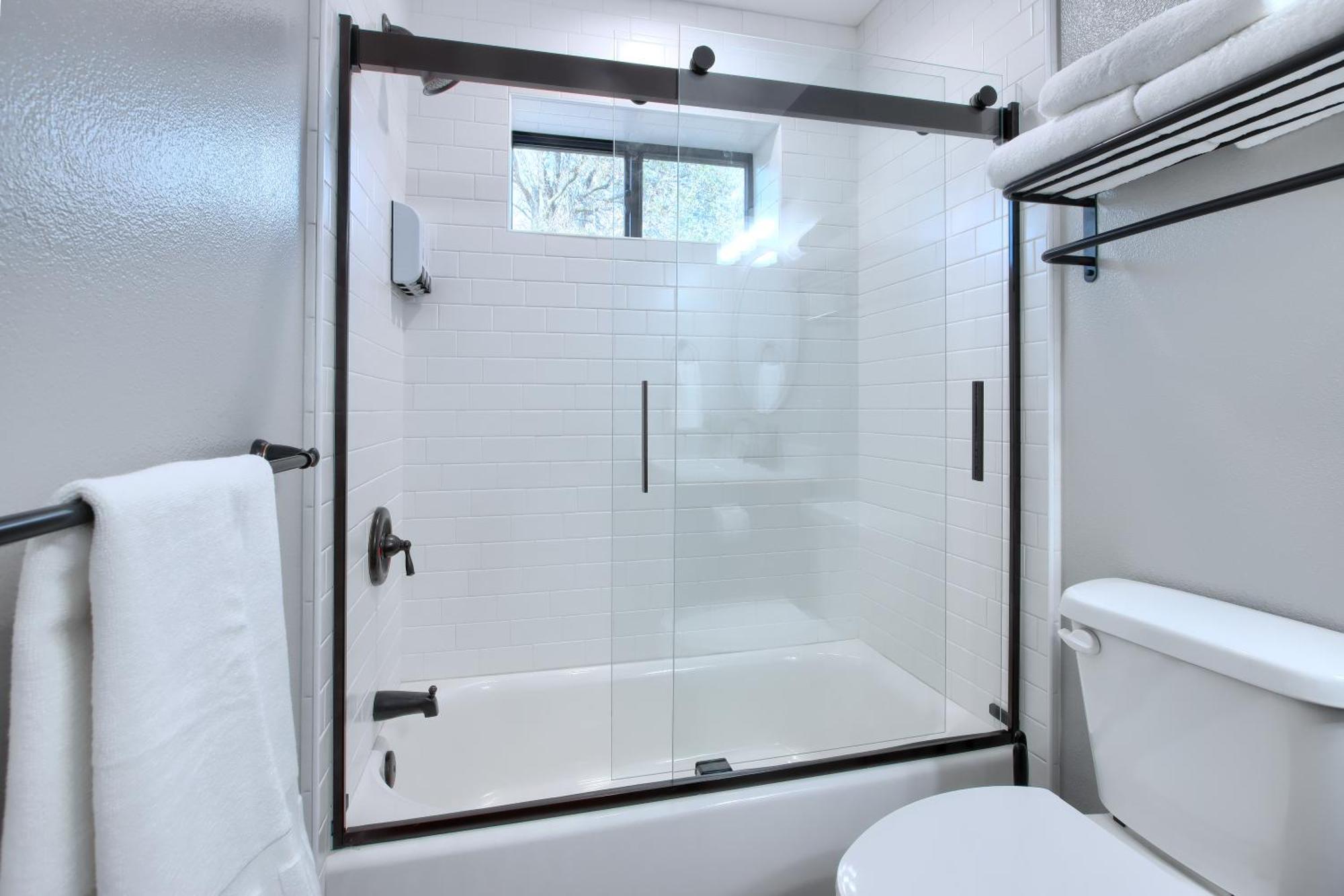 New! Yosemite Mountain Villa, Stunning Views -More 奥克赫斯特 外观 照片
