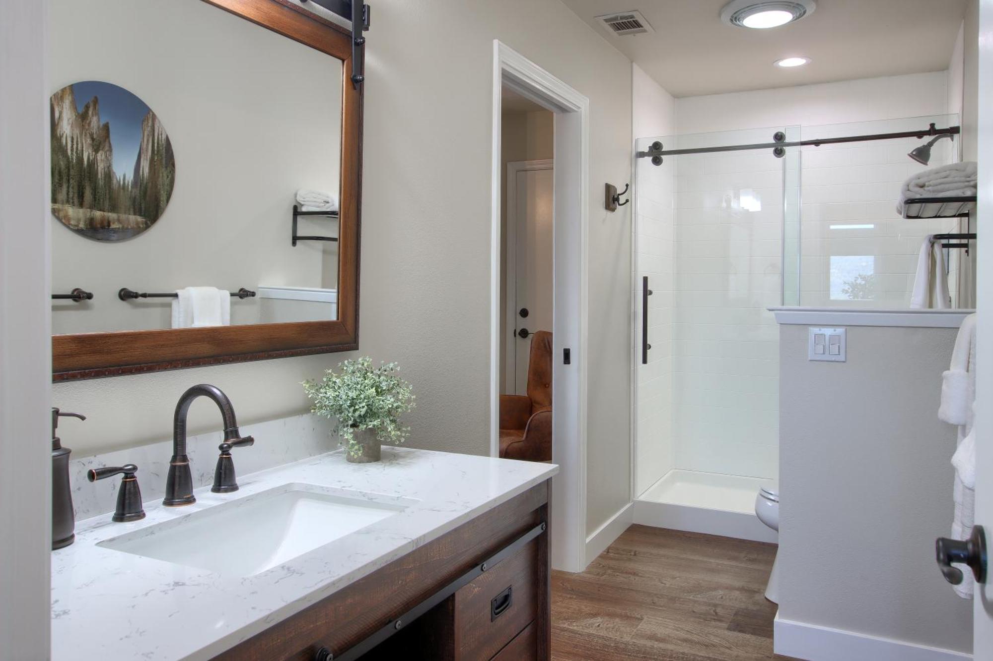 New! Yosemite Mountain Villa, Stunning Views -More 奥克赫斯特 外观 照片