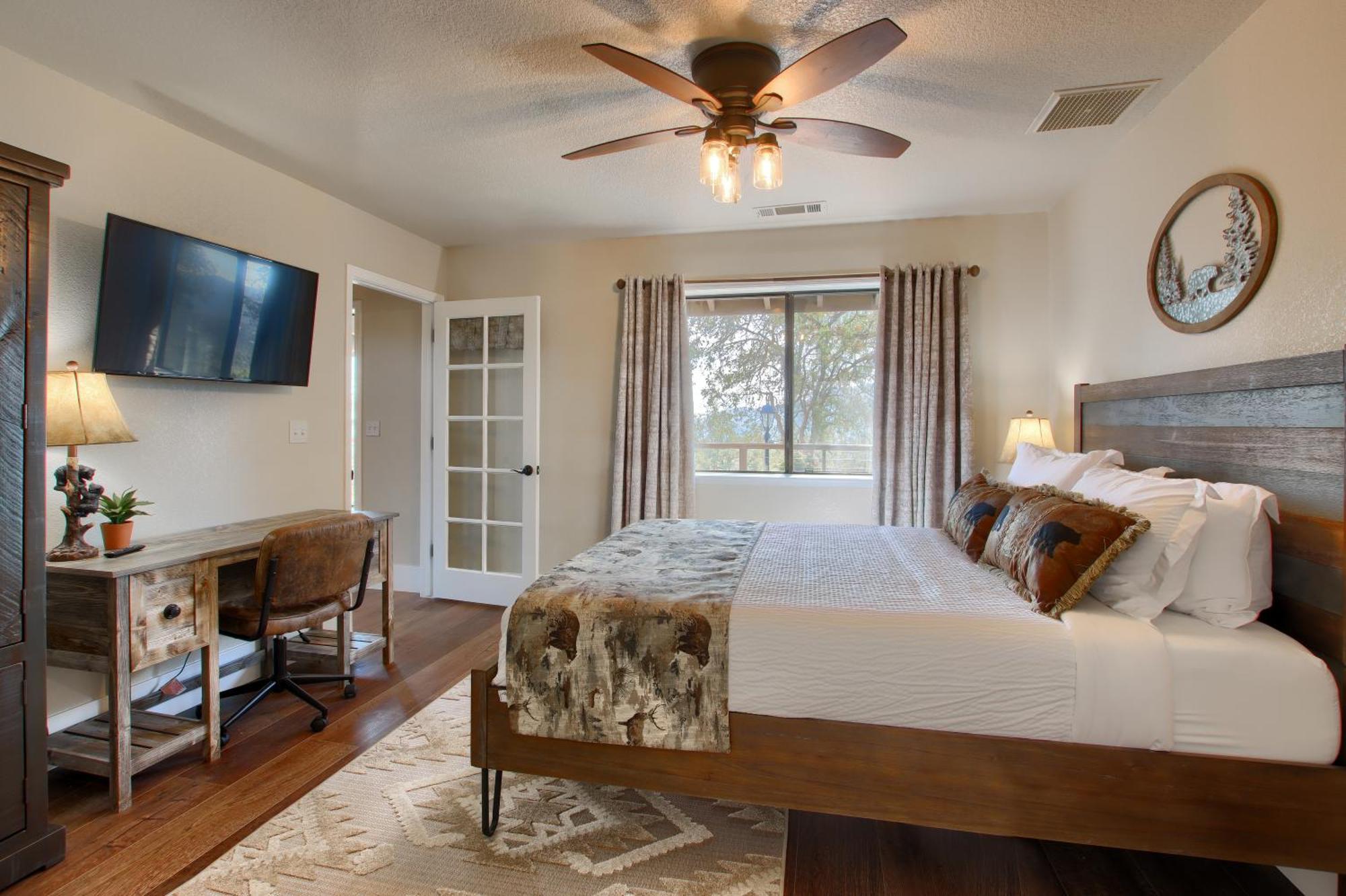 New! Yosemite Mountain Villa, Stunning Views -More 奥克赫斯特 外观 照片