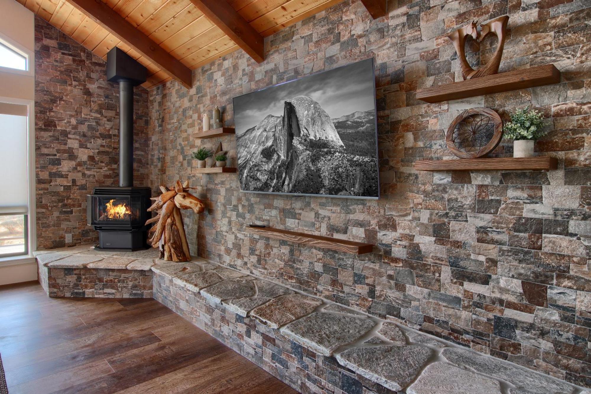 New! Yosemite Mountain Villa, Stunning Views -More 奥克赫斯特 外观 照片