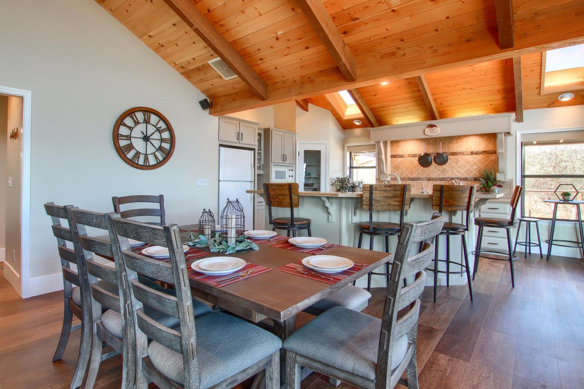 New! Yosemite Mountain Villa, Stunning Views -More 奥克赫斯特 外观 照片
