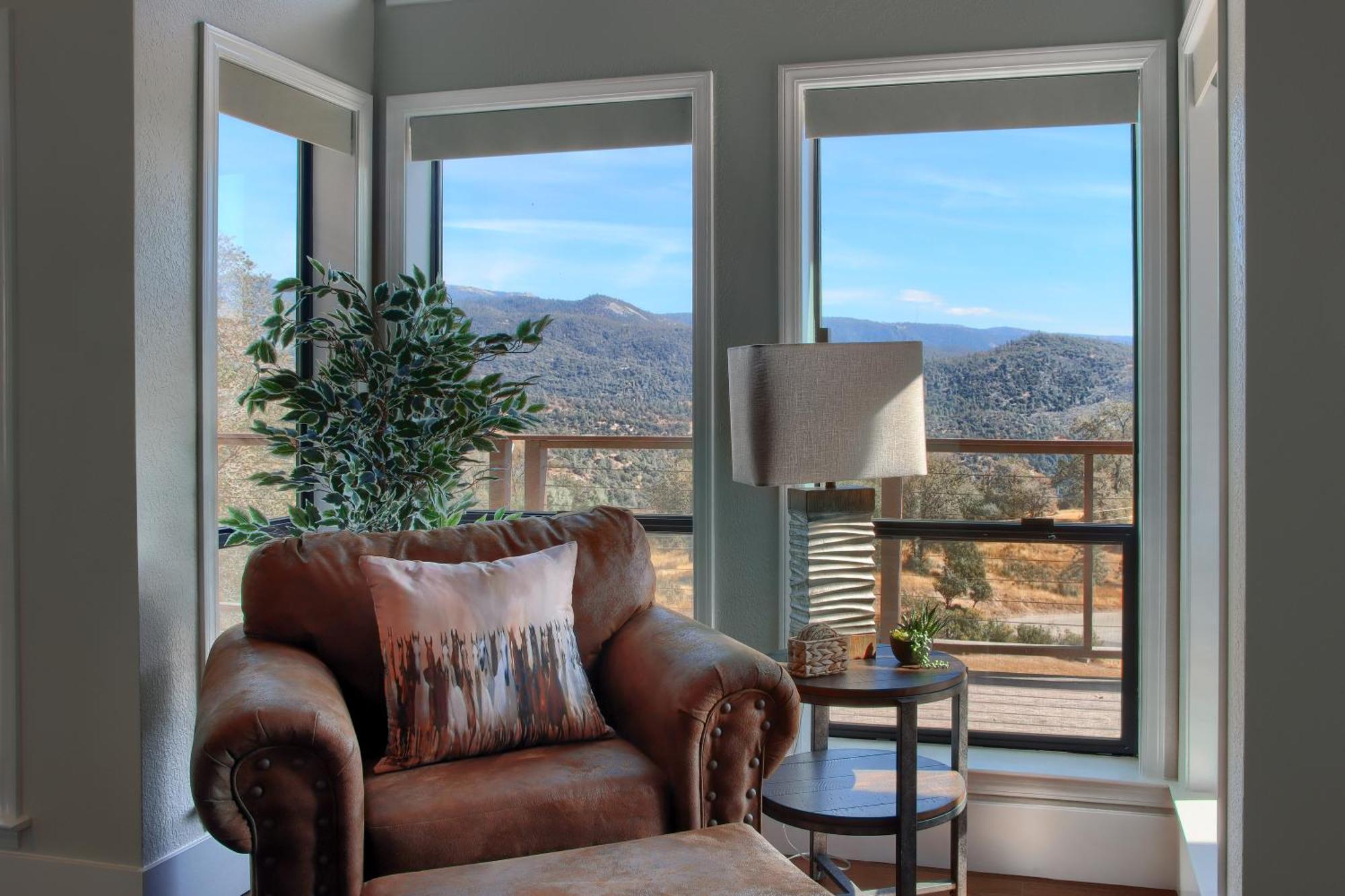 New! Yosemite Mountain Villa, Stunning Views -More 奥克赫斯特 外观 照片